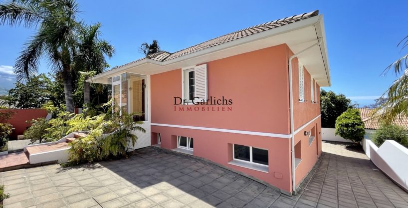 Detached house with lots of space in Las Cuevas