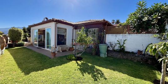 Beautifully located, detached bungalow in Romántica II