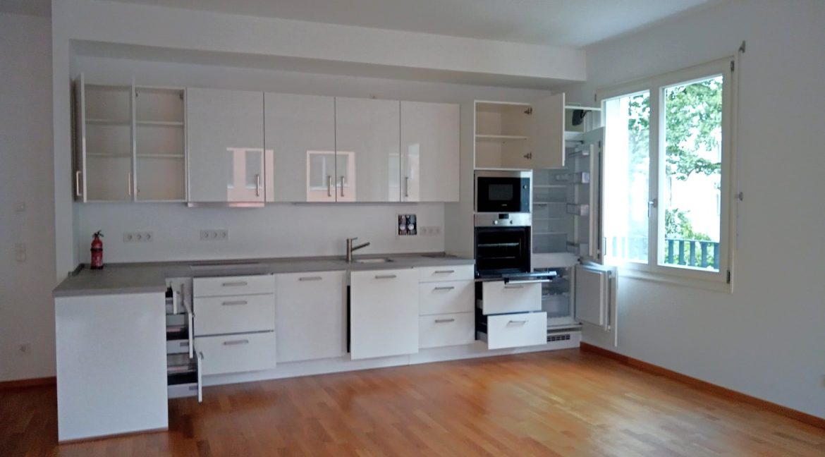 PHOTO-2025-10-17-19-49-55