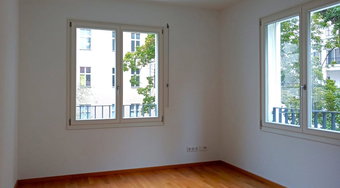 PHOTO-2025-10-17-19-49-59´´